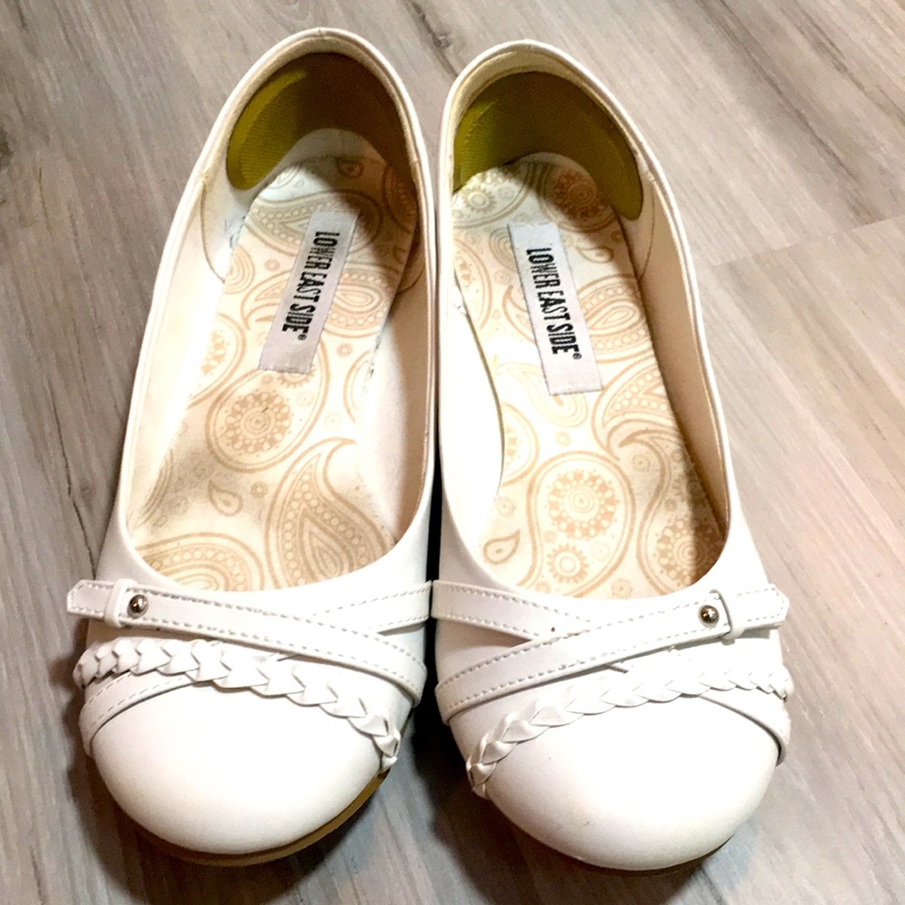 Lower East Side white flats size 11
